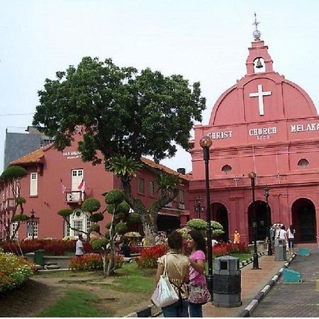 Great Atlantis Homestay Melaka Экстерьер фото