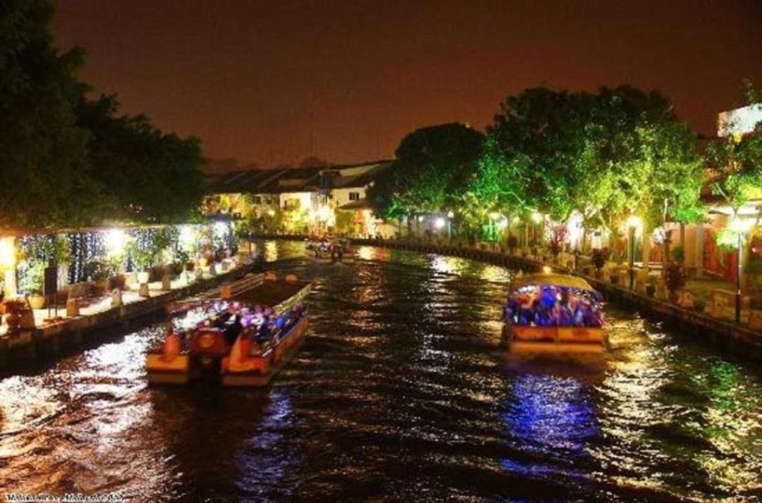 Great Atlantis Homestay Melaka Экстерьер фото