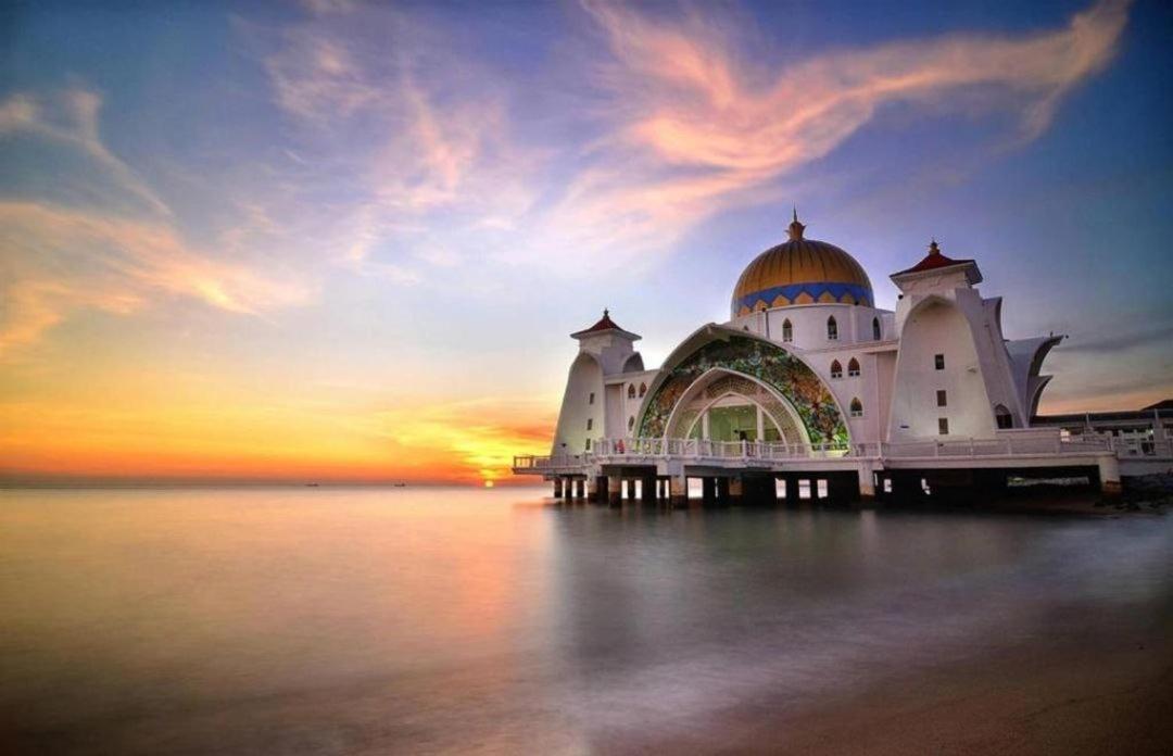 Great Atlantis Homestay Melaka Экстерьер фото